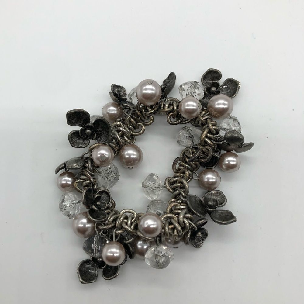 Spiral Stretch Bracelet w/ Faux Pearls/Metalrose